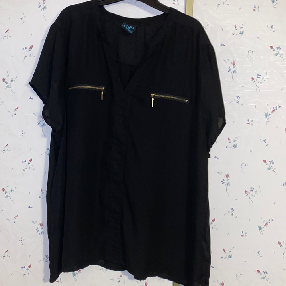 Rue Women’s Top